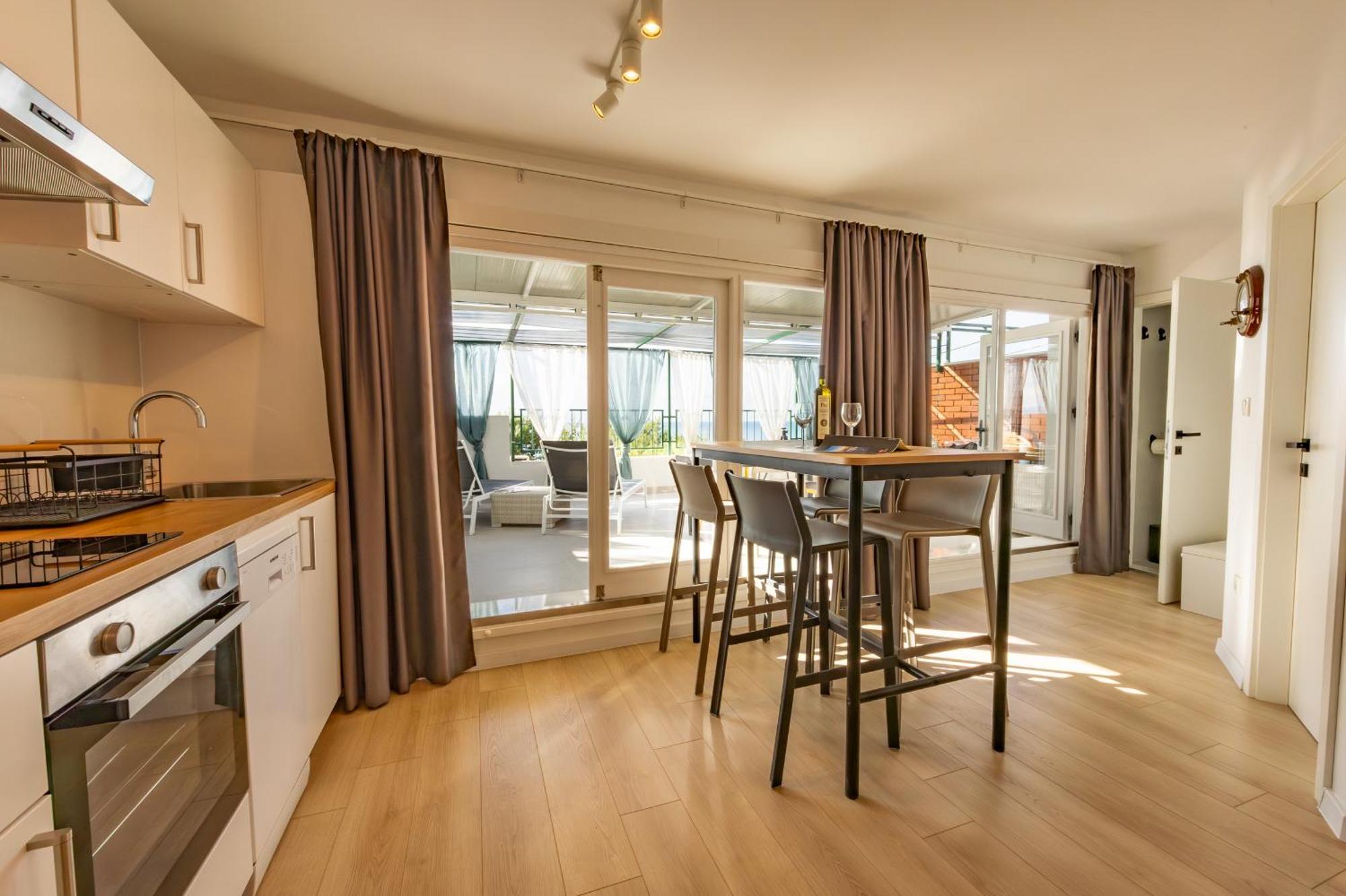 Apartments Krzanic Подгора Екстер'єр фото
