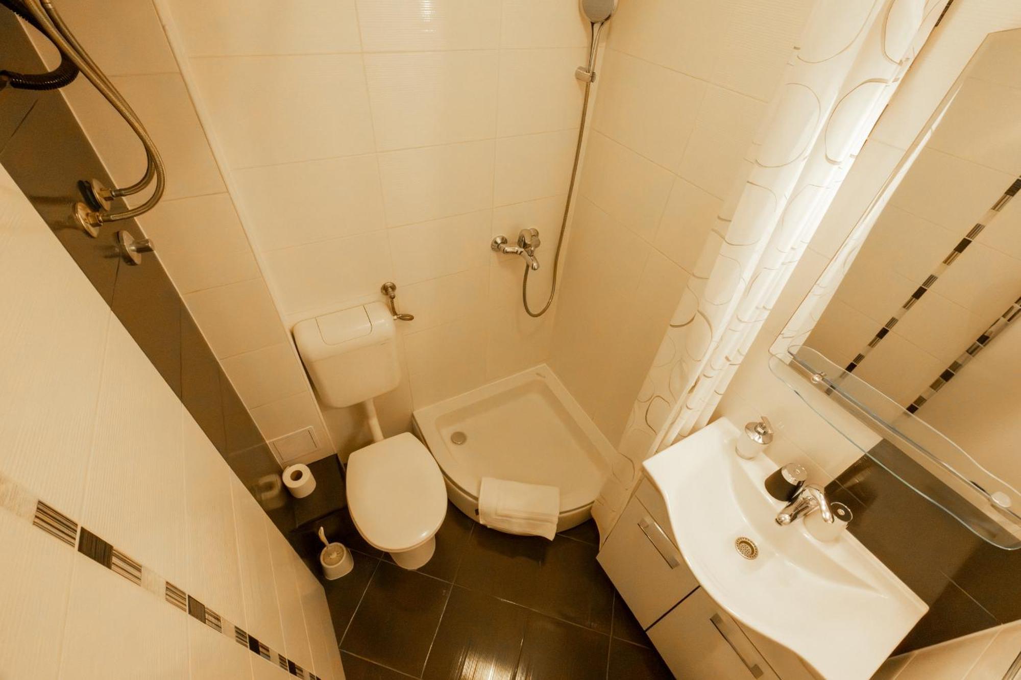 Apartments Krzanic Подгора Екстер'єр фото