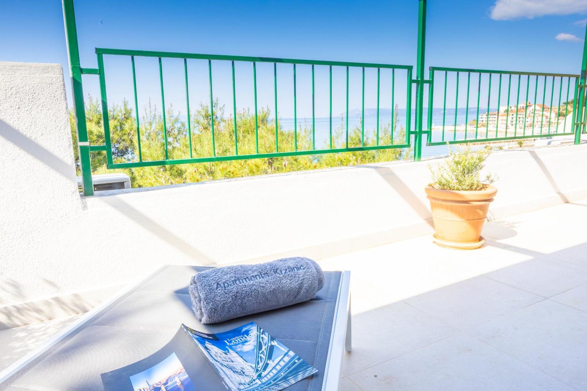 Apartments Krzanic Подгора Екстер'єр фото